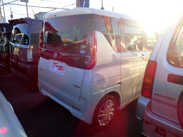 ルークス Ｘ　非常ブレーキ　Ｐスタート　Ｓキー２個　左電動スライドドア　全周囲カメラ　横滑り防止機能　ブルートゥース対応フルセグＴＶ付ナビ　Ａハイビーム　Ａライト　エンジンスターター　アイドルストップ　ＥＴＣ付（5枚目）