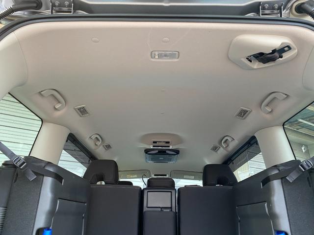 セレナ ハイウェイスター　ドライブレコーダー　バックカメラ　クリアランスソナー　オートクルーズコントロール　衝突被害軽減システム　両側スライドドア　オートライト　スマートキー　アイドリングストップ　電動格納ミラー　後席モニター（36枚目）