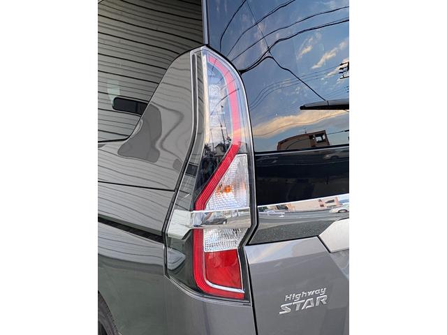 セレナ ハイウェイスター　ドライブレコーダー　バックカメラ　クリアランスソナー　オートクルーズコントロール　衝突被害軽減システム　両側スライドドア　オートライト　スマートキー　アイドリングストップ　電動格納ミラー　後席モニター（42枚目）