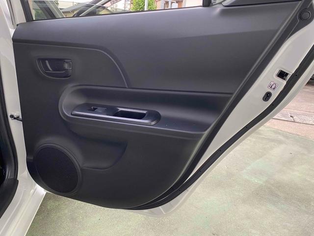 アクア Sスタイルブラック ドライブレコーダー ETC クリアランスソナー レーンアシスト 衝突被害軽減システム アルミホイール オートマチックハイビーム オートライト スマートキー アイドリングストップ 電動格納ミラー CVT(39枚目)