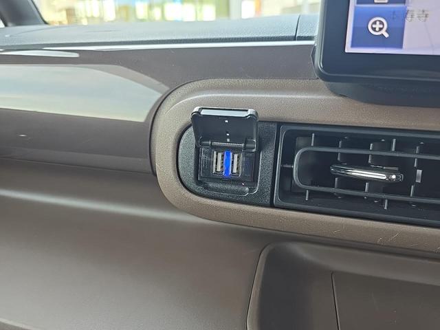 ムーヴキャンバス セオリーＧターボ　純正１０インチナビ　純正前後ドライブレコーダー　ターボ　クルーズコントロール　ＥＴＣ　パノラマモニター　シ－トヒ－タ－　両側パワースライドドア　ＬＥＤヘッドライト　キーフリー　スペアキー（40枚目）