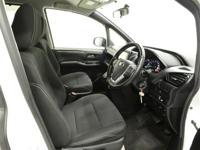 エスクァイア Xi 片側電動ドア 横滑り防止機能 Bカメラ 点検記録簿 パワーウインドウ LEDライト 1オーナー 盗難防止装置 ウォークスルー ETC車載器 キーレス エアコン アルミホイール DVD ABS ナビTV(15枚目)