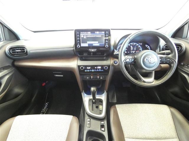 ヤリスクロス Z バックモニタ ワンオーナ 横滑り防止システム イモビ カーテンエアバッグ TV クルーズC エアコン スマートキ- アルミ 地デジ キーフリー パワステ ダブルエアバック LEDヘット エアバッグ(2枚目)