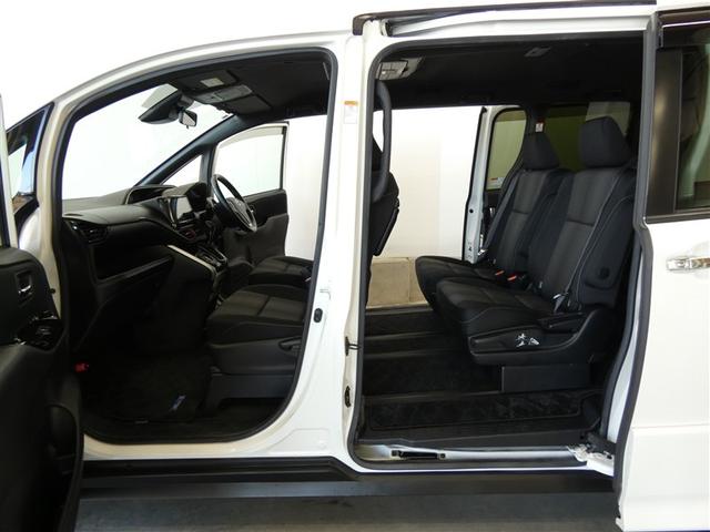 ヴォクシー ＺＳ　煌　地上デジタル　ＴＳＳ　両側パワードア　アイドリングストップ車　パワーウィンド　横滑防止　１オーナ　整備記録簿　ＤＶＤ可　盗難防止装置　スマートエントリー　Ｂカメラ　ＡＵＸ　ＬＥＤヘッドライト　ＥＴＣ（23枚目）