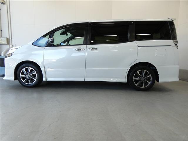 ヴォクシー ＺＳ　煌　地上デジタル　ＴＳＳ　両側パワードア　アイドリングストップ車　パワーウィンド　横滑防止　１オーナ　整備記録簿　ＤＶＤ可　盗難防止装置　スマートエントリー　Ｂカメラ　ＡＵＸ　ＬＥＤヘッドライト　ＥＴＣ（29枚目）
