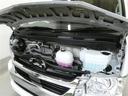 2700ccのガソリンエンジンです。