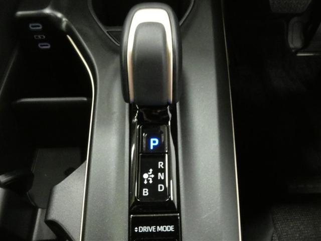 クラウンクロスオーバー Gアドバンスド 衝突軽減装置 フルセグテレビ クルコン 横滑防止装置 ドライブレコーダー LEDヘッドライト Bカメラ Pシート ETC オートエアコン AC100V電源 1オーナー AUX エアバッグ 4WD TV(13枚目)