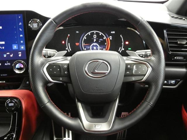 ＮＸ ＮＸ３５０　Ｆスポーツ　本革　パノラマＳＲ　地デジ　バックモニター　キーレスエントリー　記録簿　エアコン　ＡＷＤ　スマートキー　ナビＴＶ　ＬＥＤヘッドランプ　クルコン　メモリーナビ　衝突被害軽減ブレーキ　パワーシート　ＥＴＣ（5枚目）