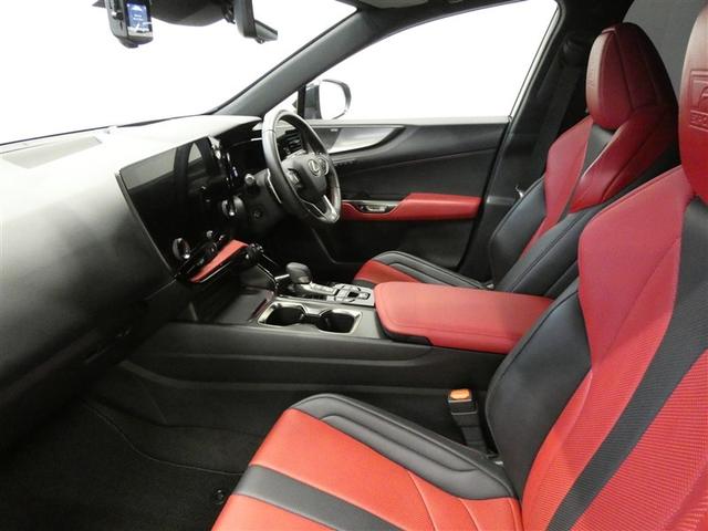 ＮＸ ＮＸ３５０　Ｆスポーツ　本革　パノラマＳＲ　地デジ　バックモニター　キーレスエントリー　記録簿　エアコン　ＡＷＤ　スマートキー　ナビＴＶ　ＬＥＤヘッドランプ　クルコン　メモリーナビ　衝突被害軽減ブレーキ　パワーシート　ＥＴＣ（24枚目）