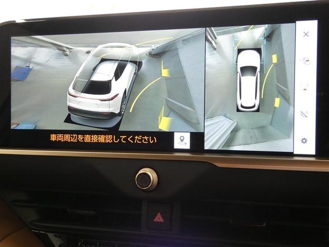 クラウンエステート Ｚ　サンルーフ　パワーシート　４ＷＤ　クルーズコントロール　フルセグテレビ　黒革シート　１００Ｖ充電（10枚目）