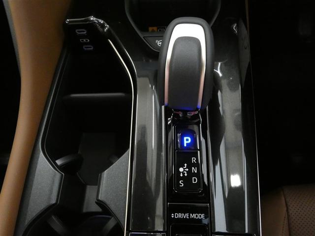 クラウンエステート Ｚ　サンルーフ　パワーシート　４ＷＤ　クルーズコントロール　フルセグテレビ　黒革シート　１００Ｖ充電（15枚目）