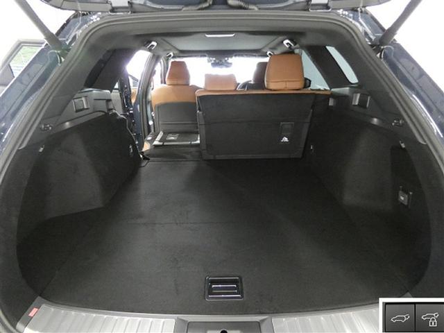 クラウンエステート Ｚ　サンルーフ　パワーシート　４ＷＤ　クルーズコントロール　フルセグテレビ　黒革シート　１００Ｖ充電（27枚目）