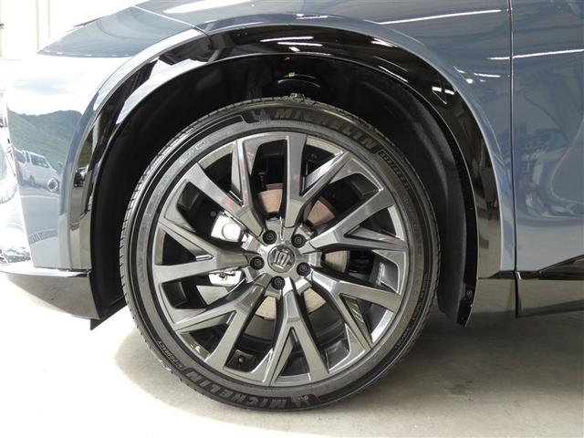 クラウンエステート Ｚ　サンルーフ　パワーシート　４ＷＤ　クルーズコントロール　フルセグテレビ　黒革シート　１００Ｖ充電（30枚目）