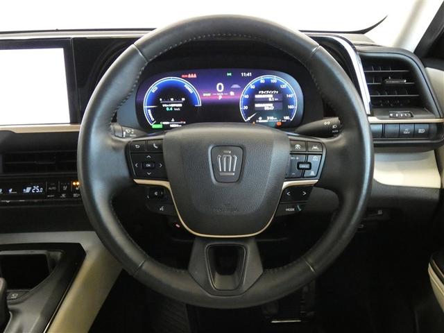 クラウンクロスオーバー Ｇアドバンスド　衝突軽減装置　フルセグテレビ　クルコン　横滑防止装置　ドライブレコーダー　ＬＥＤヘッドライト　記録簿　Ｂカメラ　Ｐシート　ＥＴＣ　オートエアコン　ＡＣ１００Ｖ電源　１オーナー　ＡＵＸ　エアバッグ　ＴＶ（5枚目）