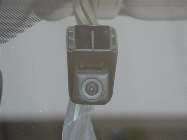 ＲＸ ＲＸ４５０ｈ　バージョンＬ　衝突軽減システム　１００ＶＡＣ電源　Ｂモニ　アルミ　地デジ　寒冷地仕様　整備記録簿　オートエアコン　ナビ＆ＴＶ　ワンオーナ　ＬＥＤ　電動シート　オートクルーズ　キーレス　ミュージックプレイヤー接続可（11枚目）