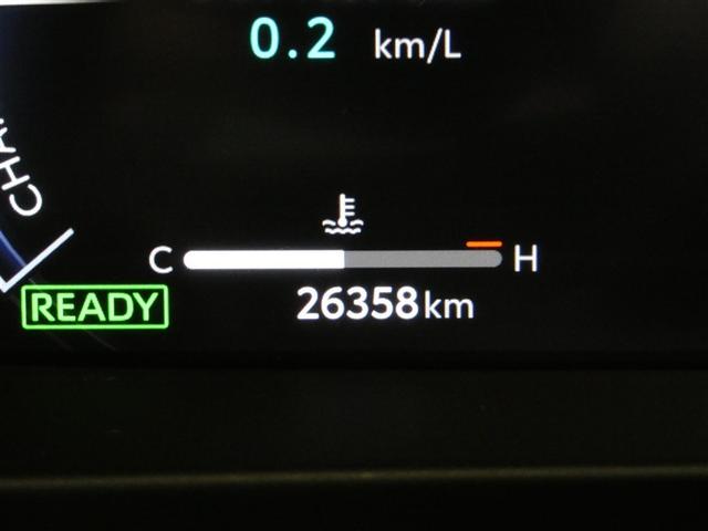 クラウンクロスオーバー RSアドバンスド 1オーナー 衝突回避 サンル-フ オートクルーズコントロール 横滑り防止 フルセグTV パワーシート レザーシート LED アルミホイール AC100V スマートキー ナビ&TV ABS エアロ(3枚目)