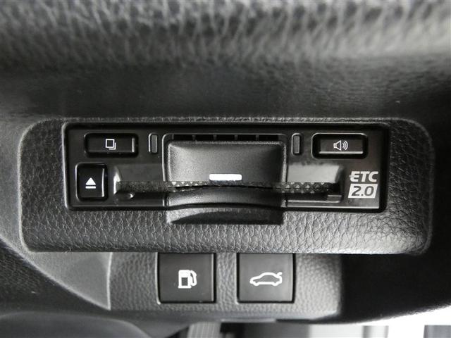 クラウンクロスオーバー Ｇアドバンスド・レザーパッケージ　ＴＳＳ　レザー　フルセグＴＶ　パワーシート　ＬＥＤヘッドライト　クルーズコントロール　Ｂカメラ　エアロ　ドライブレコーダ　オートエアコン　アルミホイル　ワンオーナー　ＥＴＣ付　横滑り防止装置　４ＷＤ（12枚目）