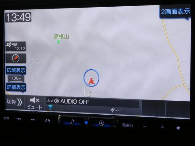 ヴォクシー ＺＳ　煌ＩＩＩ　プリクラッシュ　スマートキ　アイスト　ＤＶＤ再生機能　横滑り防止装置　ナビＴＶ　アルミ　三列シート　ＷＡＣ　盗難防止　オートエアコン　キーレス　ＥＴＣ装備　パワステ　メモリナビ　クルコン　ＡＢＳ（7枚目）