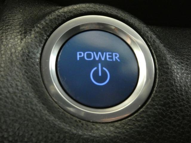 ヤリスクロス ハイブリッドZ アドベンチャー インテリジェントクリアランスソナー 地デジ メモリナビ AW Bカメラ ワンオーナー車 スマートキー&プッシュスタート LEDヘッドライト Pシート ドライブレコーダー クルコン 横滑り防止装置(14枚目)