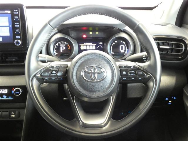 ヤリスクロス Ｇ　ＥＴＣ装備　リヤカメラ　スマートエントリー　イモビライザー　オートエアコン　アルミホイール　ナビ　キーレス　パワーウィンドウ　クルコン　ＡＢＳ　ドライブレコーダー　ワンオーナー　メモリーナビ（5枚目）