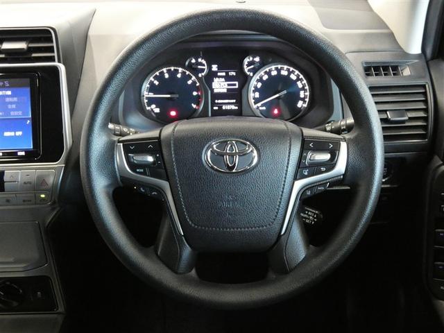 ランドクルーザープラド ＴＸ　ＬＥＤランプ　リアカメラ　ＡＢＳ付き　盗難防止装置　アルミホイール　オートクルーズコントロール　３列　ワンオナ　メモリーナビ　キーレス　サイドエアバッグ　ナビＴＶ　ダブルエアバッグ　ＥＴＣ装備（5枚目）