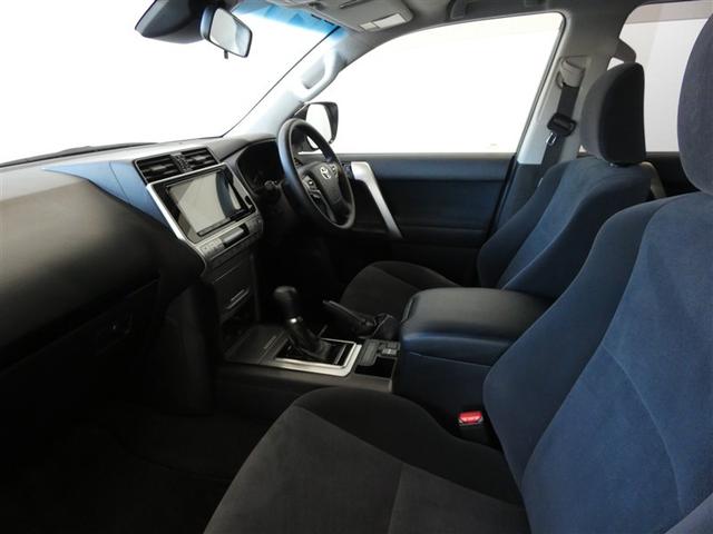 ランドクルーザープラド ＴＸ　ＬＥＤランプ　リアカメラ　ＡＢＳ付き　盗難防止装置　アルミホイール　オートクルーズコントロール　３列　ワンオナ　メモリーナビ　キーレス　サイドエアバッグ　ナビＴＶ　ダブルエアバッグ　ＥＴＣ装備（17枚目）