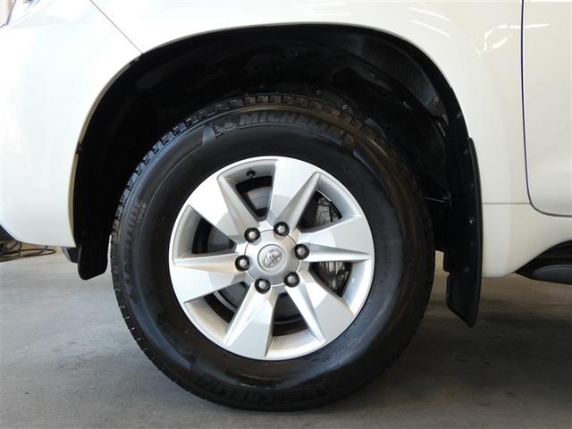 ランドクルーザープラド ＴＸ　ＬＥＤランプ　リアカメラ　ＡＢＳ付き　盗難防止装置　アルミホイール　オートクルーズコントロール　３列　ワンオナ　メモリーナビ　キーレス　サイドエアバッグ　ナビＴＶ　ダブルエアバッグ　ＥＴＣ装備（24枚目）