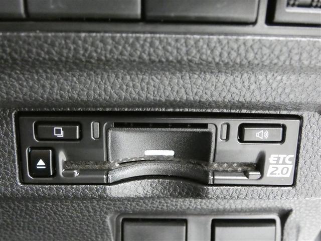 カローラクロス ハイブリッド　Ｚ　ＰＣＳ　フルセグテレビ　ＬＥＤヘッドライト　Ｂカメラ　ナビ・ＴＶ　インテリジェントキー　パワーシート　キーフリー　ドライブレコーダー　アルミホイール　ＥＴＣ　盗難防止　ミュージックプレイヤー接続可（12枚目）