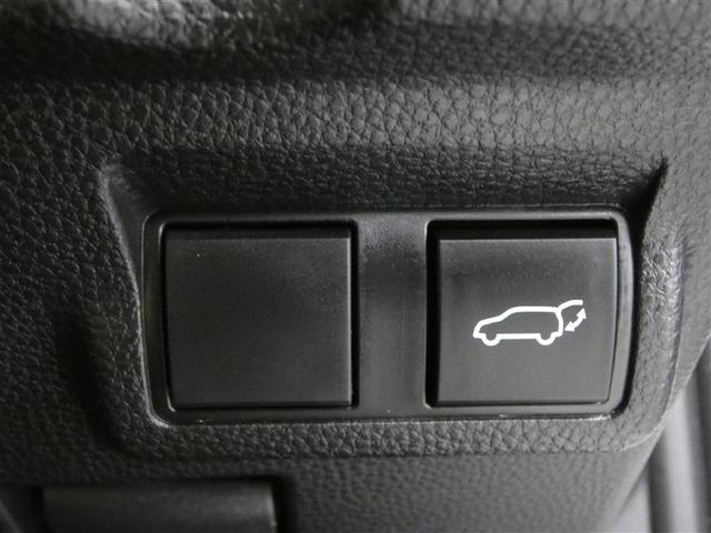 カローラクロス ハイブリッド　Ｚ　ＰＣＳ　フルセグテレビ　ＬＥＤヘッドライト　Ｂカメラ　ナビ・ＴＶ　インテリジェントキー　パワーシート　キーフリー　ドライブレコーダー　アルミホイール　ＥＴＣ　盗難防止　ミュージックプレイヤー接続可（18枚目）