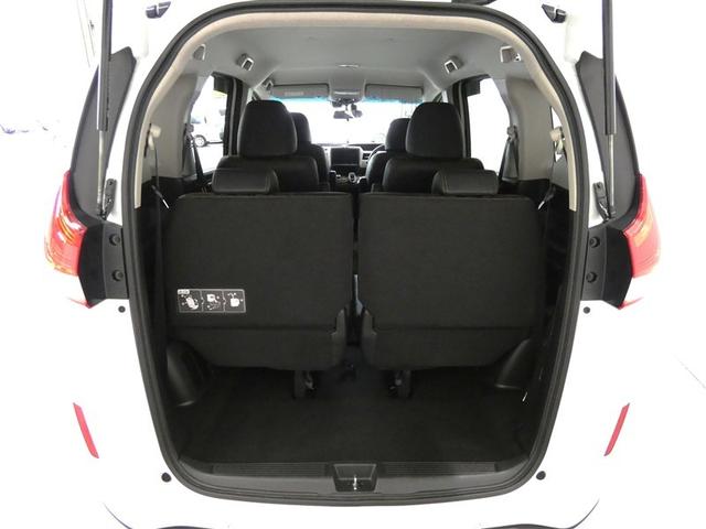 フリードハイブリッド ハイブリッド・クロスターホンダセンシング　両側Ｐスライドドア　オートクルーズコントロール　ワンオ－ナ－　ＤＶＤ再生可能　ＬＥＤライト　ＡＢＳ　メモリナビ　盗難防止　スマ－トキ－　ＶＳＡ　ウォークスルー　フルセグ　エアバッグ　キーフリー　ＥＴＣ（22枚目）