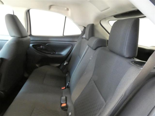 ヤリスクロス Ｇ　ＥＴＣ装備　リヤカメラ　スマートエントリー　イモビライザー　ＤＶＤ再生機能　オートエアコン　ＬＥＤライト　アルミホイール　ナビ　キーレス　パワーウィンドウ　クルコン　ＡＢＳ　ドライブレコーダー（23枚目）