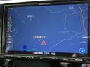 純正ナビ+フルセグテレビ+Bカメラ+ETC付きです。詳細地図により目的地をピンポイントで設定できます。初めての道でも迷いにくく、ロングドライブも快適ですよ♪