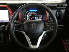 ���ƥ���󥰥����å��դ��Ǥ��������ǥ������ǥ����ץ쥤���졼�������롼������ȥ����������˥ϥ�ɥ뤫����Υ�����Ȥʤ�����ǽ�ǰ�����ž�ˤ��Ϳ���������������Ǥ��� 5