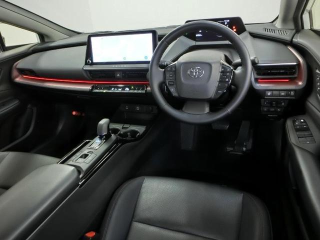 プリウス Z ハイブリッド ワンオーナー 電動シート 安全装備 衝突被害軽減システム 横滑り防止機能 ABS エアバッグ オートクルーズコントロール 盗難防止装置 バックカメラ ETC ドラレコ スマートキー(10枚目)