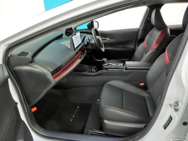 プリウス Z ハイブリッド ワンオーナー 電動シート 安全装備 衝突被害軽減システム 横滑り防止機能 ABS エアバッグ オートクルーズコントロール 盗難防止装置 バックカメラ ETC ドラレコ スマートキー(33枚目)