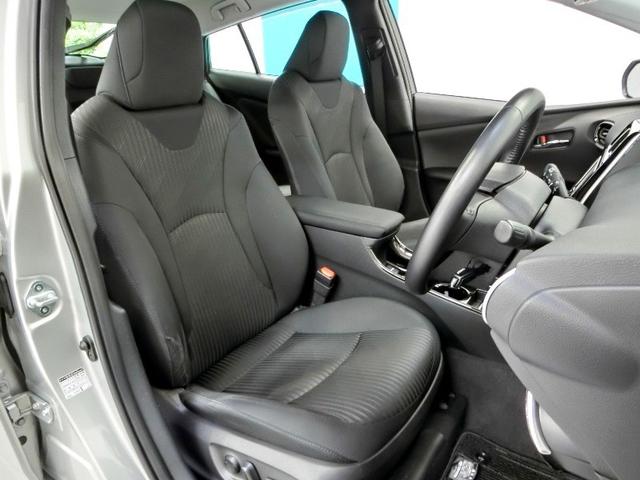 プリウス Ａ　ハイブリッド　電動シート　安全装備　衝突被害軽減システム　横滑り防止機能　ＡＢＳ　エアバッグ　オートクルーズコントロール　盗難防止装置　バックカメラ　ＥＴＣ　ドラレコ　ミュージックプレイヤー接続可（8枚目）