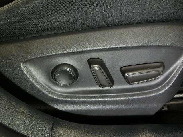 プリウス Ａ　ハイブリッド　電動シート　安全装備　衝突被害軽減システム　横滑り防止機能　ＡＢＳ　エアバッグ　オートクルーズコントロール　盗難防止装置　バックカメラ　ＥＴＣ　ドラレコ　ミュージックプレイヤー接続可（10枚目）