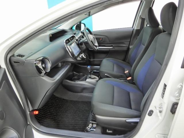 アクア S ハイブリッド ワンオーナー 衝突被害軽減システム 横滑り防止機能 ABS エアバッグ 盗難防止装置 バックカメラ ETC ドラレコ ミュージックプレイヤー接続可 CD スマートキー キーレス フル装備(25枚目)