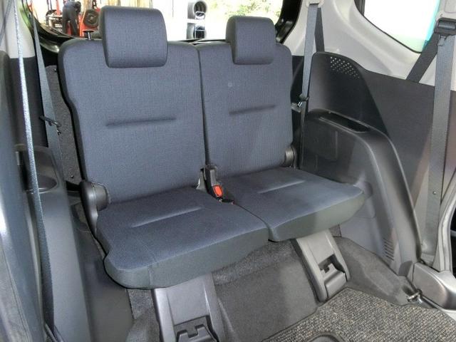 シエンタ G ワンオーナー 衝突被害軽減システム 横滑り防止機能 ABS エアバッグ 盗難防止装置 アイドリングストップ バックカメラ ETC ドラレコ ミュージックプレイヤー接続可 CD スマートキー キーレス(10枚目)