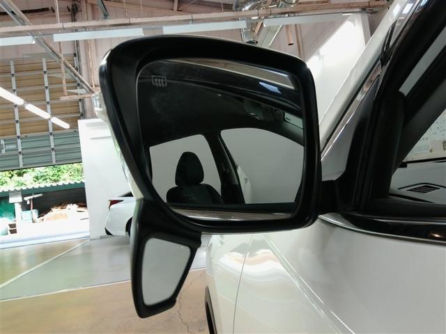 エクストレイル ２０Ｘエマージェンシー　４ＷＤ　衝突被害軽減システム　横滑り防止機能　ＡＢＳ　エアバッグ　盗難防止装置　アイドリングストップ　バックカメラ　ＥＴＣ　ミュージックプレイヤー接続可　ＣＤ　スマートキー　キーレス　フル装備（6枚目）