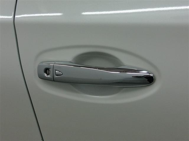 エクストレイル ２０Ｘエマージェンシー　４ＷＤ　衝突被害軽減システム　横滑り防止機能　ＡＢＳ　エアバッグ　盗難防止装置　アイドリングストップ　バックカメラ　ＥＴＣ　ミュージックプレイヤー接続可　ＣＤ　スマートキー　キーレス　フル装備（7枚目）