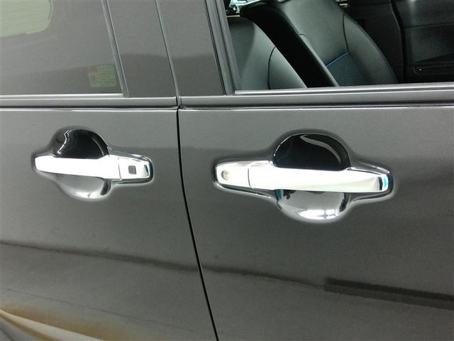 タント カスタムＲＳ　安全装備　衝突被害軽減システム　横滑り防止機能　ＡＢＳ　エアバッグ　盗難防止装置　アイドリングストップ　バックカメラ　ミュージックプレイヤー接続可　ＣＤ　スマートキー　キーレス　フル装備　オートマ（7枚目）