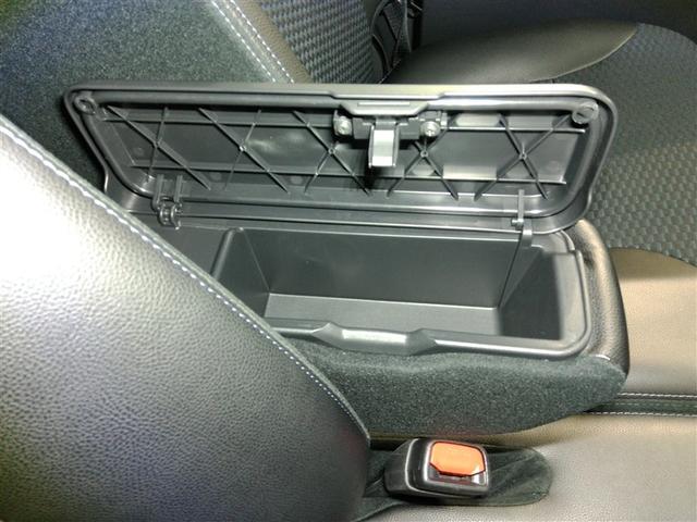 タント カスタムＲＳ　安全装備　衝突被害軽減システム　横滑り防止機能　ＡＢＳ　エアバッグ　盗難防止装置　アイドリングストップ　バックカメラ　ミュージックプレイヤー接続可　ＣＤ　スマートキー　キーレス　フル装備　オートマ（13枚目）