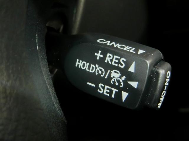 ランドクルーザープラド ＴＸ　ワンオーナー　４ＷＤ　サンルーフ　安全装備　衝突被害軽減システム　横滑り防止機能　ＡＢＳ　エアバッグ　オートクルーズコントロール　盗難防止装置　バックカメラ　ＥＴＣ　ドラレコ　ＣＤ　スマートキー（32枚目）