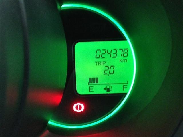 Ｎ－ＢＯＸ Ｇ・Ｌパッケージ　横滑り防止機能　ＡＢＳ　エアバッグ　盗難防止装置　アイドリングストップ　バックカメラ　ＥＴＣ　ミュージックプレイヤー接続可　ＣＤ　スマートキー　キーレス　フル装備　電動スライドドア　オートマ（24枚目）