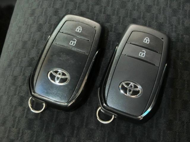 ランドクルーザー ＧＸ　ワンオーナー　４ＷＤ　安全装備　衝突被害軽減システム　横滑り防止機能　ＡＢＳ　エアバッグ　オートクルーズコントロール　盗難防止装置　バックカメラ　ＥＴＣ　ミュージックプレイヤー接続可　スマートキー（11枚目）