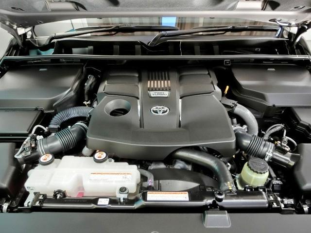 ランドクルーザー ＧＸ　ワンオーナー　４ＷＤ　安全装備　衝突被害軽減システム　横滑り防止機能　ＡＢＳ　エアバッグ　オートクルーズコントロール　盗難防止装置　バックカメラ　ＥＴＣ　ミュージックプレイヤー接続可　スマートキー（12枚目）