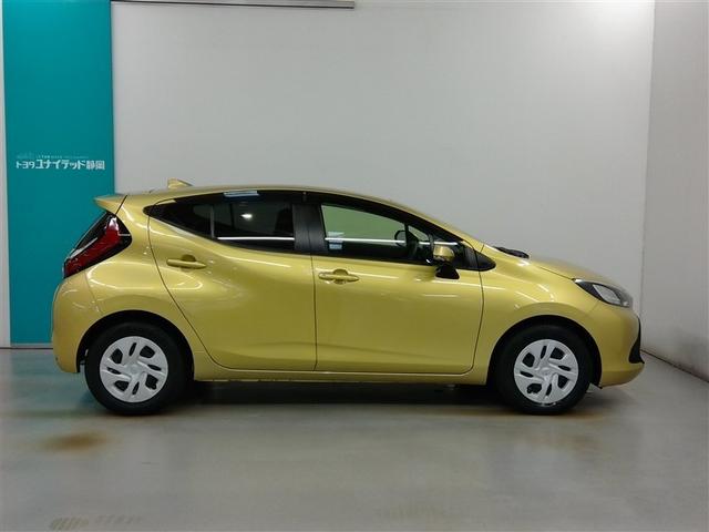 アクア X ハイブリッド ワンオーナー 展示・試乗車 安全装備 衝突被害軽減システム 横滑り防止機能 ABS エアバッグ オートクルーズコントロール 盗難防止装置 バックカメラ ETC ドラレコ スマートキー(3枚目)