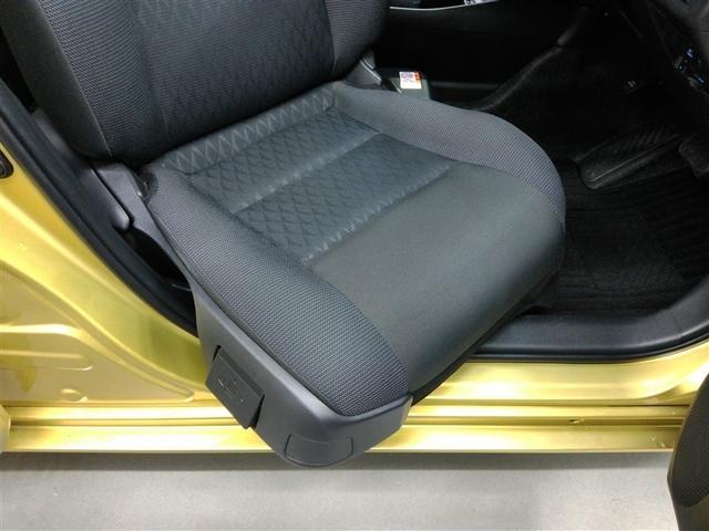 アクア X ハイブリッド ワンオーナー 展示・試乗車 安全装備 衝突被害軽減システム 横滑り防止機能 ABS エアバッグ オートクルーズコントロール 盗難防止装置 バックカメラ ETC ドラレコ スマートキー(12枚目)