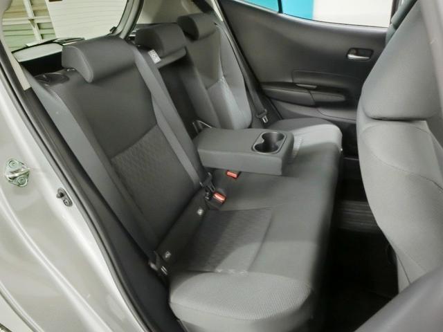 アクア G ハイブリッド ワンオーナー 展示・試乗車 安全装備 衝突被害軽減システム 横滑り防止機能 ABS エアバッグ オートクルーズコントロール 盗難防止装置 バックカメラ ETC ドラレコ スマートキー(14枚目)